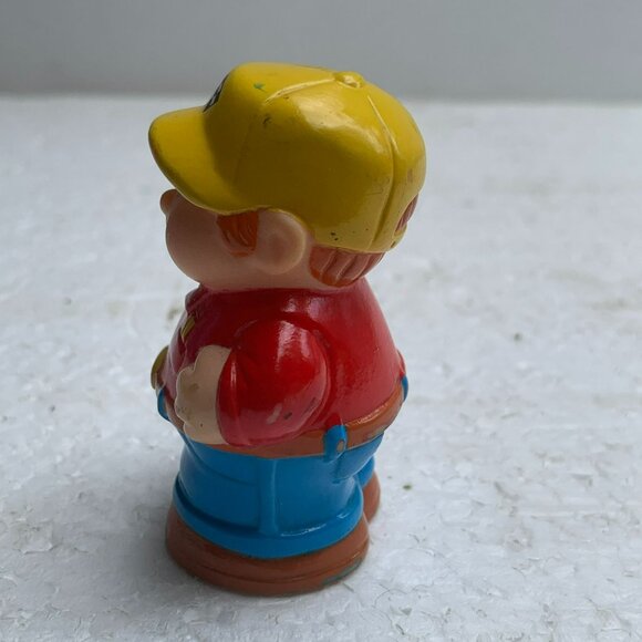 Vintage Shelcore Little People Figure - Race Car Worker - From 1998 - Picture 2 of 8